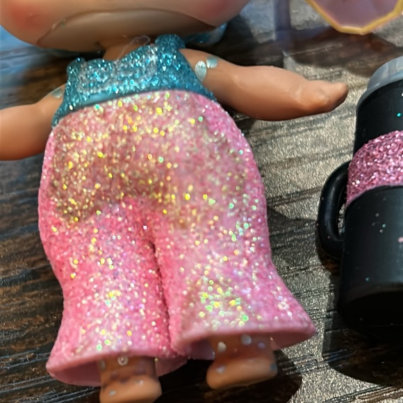 Lol Surprise set bundle of 6 dolls with clothes, cups and accessories doll lot - Picture 10 of 16